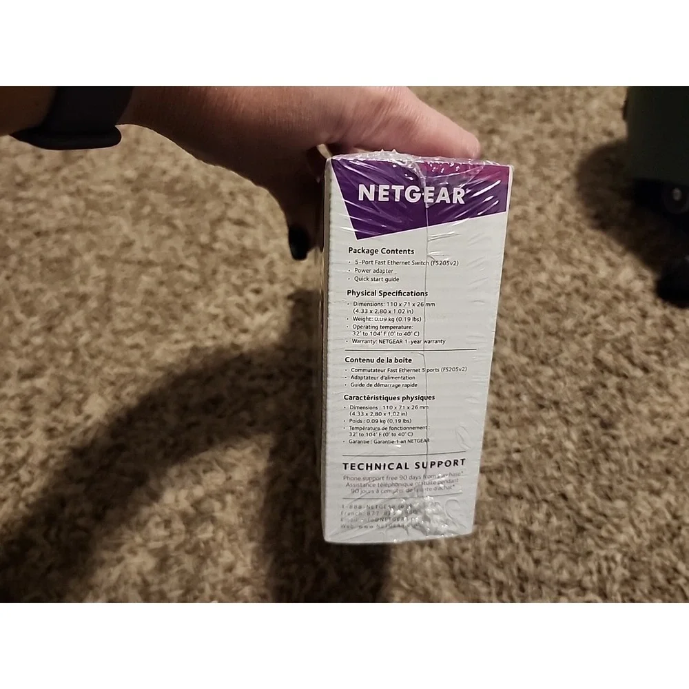 NETGEAR FS205 5-Port Ethernet Switch. New In Sealed‎ Box. - Picture 4 of 5
